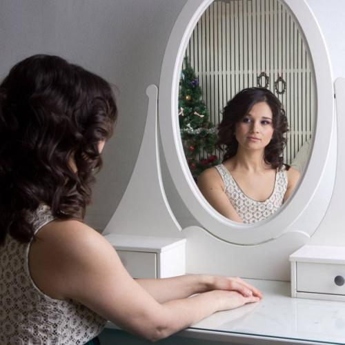 Дорогие девочки!  Почаще радуйте себя своим сногсшибательным отражением в зеркале, а я вам в этом с радостью помогу? 04