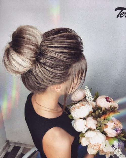 Дорогие красавицы?  Предлагаю вам свои услуги профессионального визажиста - стилиста по прическам. 01