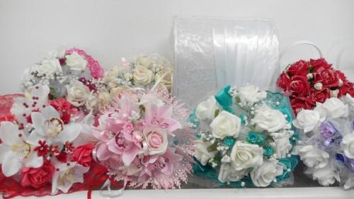 В образе невесты все должно быть безупречно: прическа, макияж, платье, фата и, конечно же, букет. 01