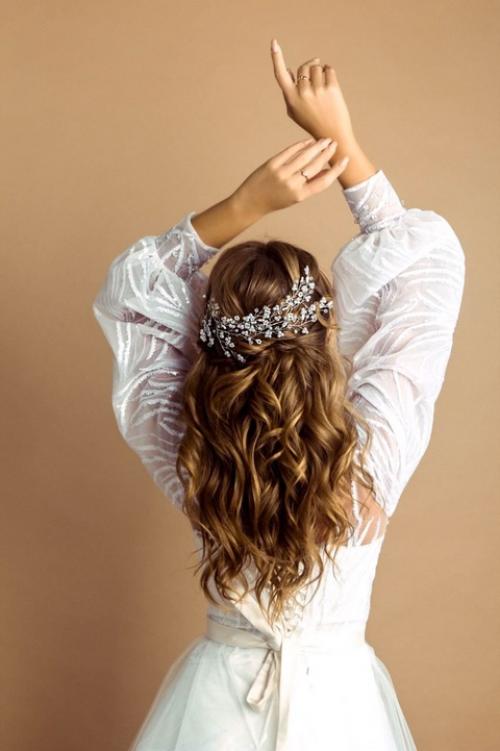 Укладки на каре и длину по Лопатки - 2000. 01