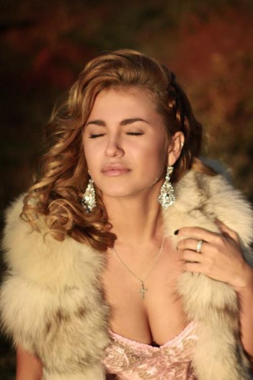 Мы представляем вам работы нашего мастера парикмахерского искусства - варвары! 01