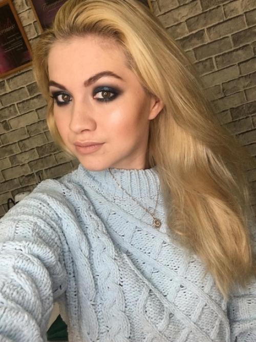 В нашей уютной студии можно сделать: 02