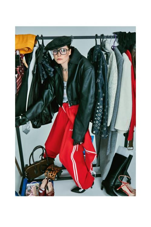 Целый клад обуви RIO Fiore в фотосессии актрисы и звезды сериалов Золотое дно и хирург Марины Ворожищевой для журнала. 01