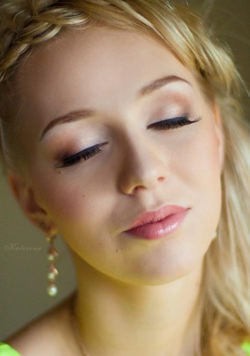 Красавицы!  Мы не забываем о грядущих праздниках. 05