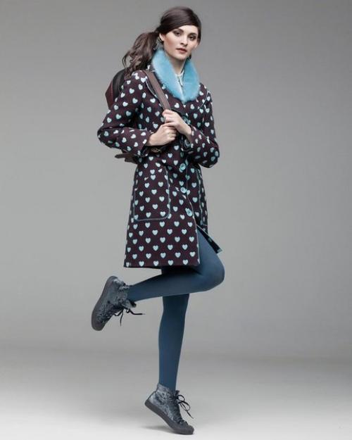 Коллекция осень - зима 2015/16 модного дома Ekaterina Smolina подойдет для тех, кто хочет оставаться модными и яркими в любое время года! 02