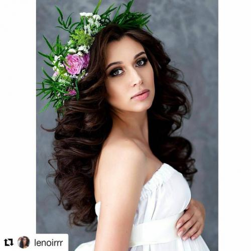 Открыта запись на свадебный сезон 2017 г и на выпускные вечера 2017 г, успейте забронировать свою дату и время! 03