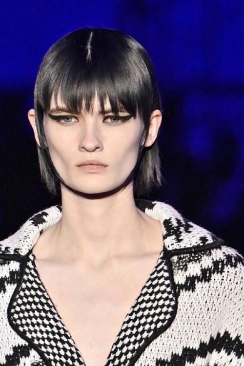 9 неординарных стрижек от знаменитых домов моды. 04 9 неординарных стрижек от знаменитых домов моды. 04