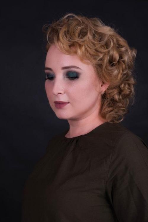 1. визажист, парикмахер, фотограф. 01