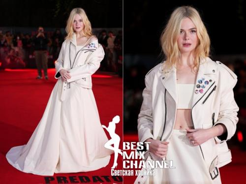 Эль фаннинг выбрала кожаный образ от Coach на премьере 