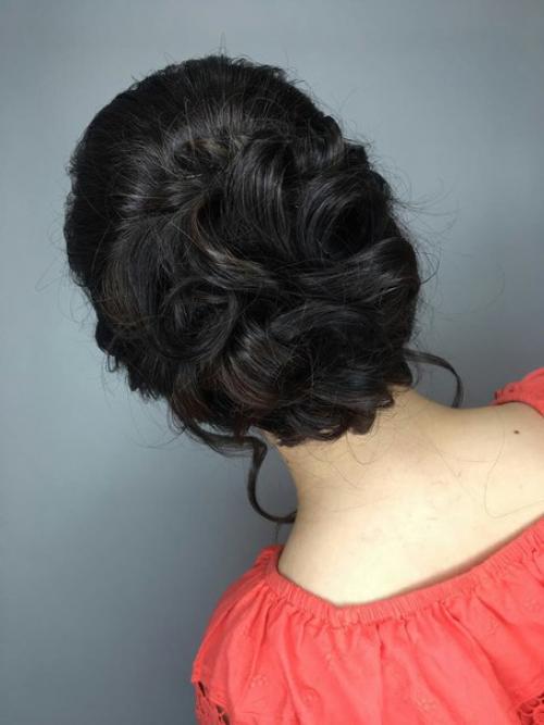 Парикмахерские услуги -. Окрашивание волос (осветление, мелирование, омбре, балаяж). 06