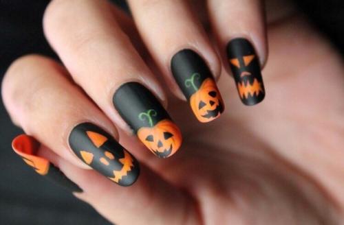 Лучшие идеи для маникюра на Хеллоуин? 06