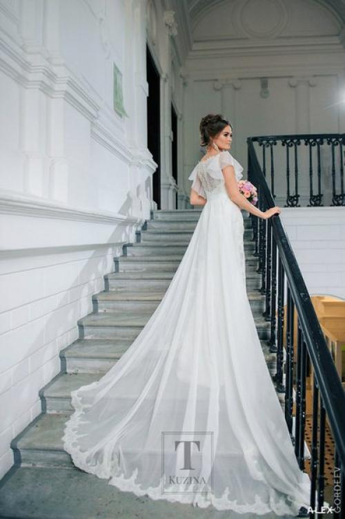 Очень нежный образ для невероятно женственной невесты Ирины. 06