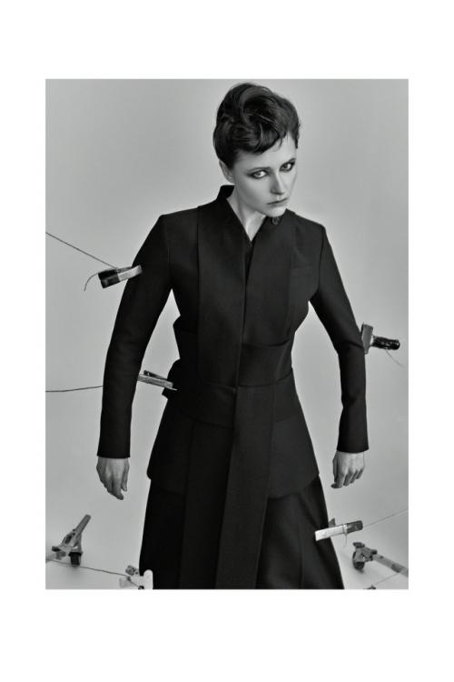 Целый клад обуви RIO Fiore в фотосессии актрисы и звезды сериалов Золотое дно и хирург Марины Ворожищевой для журнала. 04