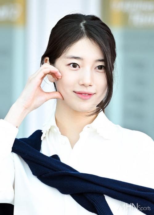 021025: думаю, что Сюзи больше идет без челки. 02 021025: думаю, что Сюзи больше идет без челки. 02