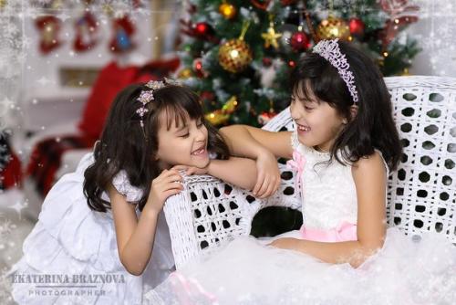 В нашей фотостудии уже появился новогодний интерьер! 07