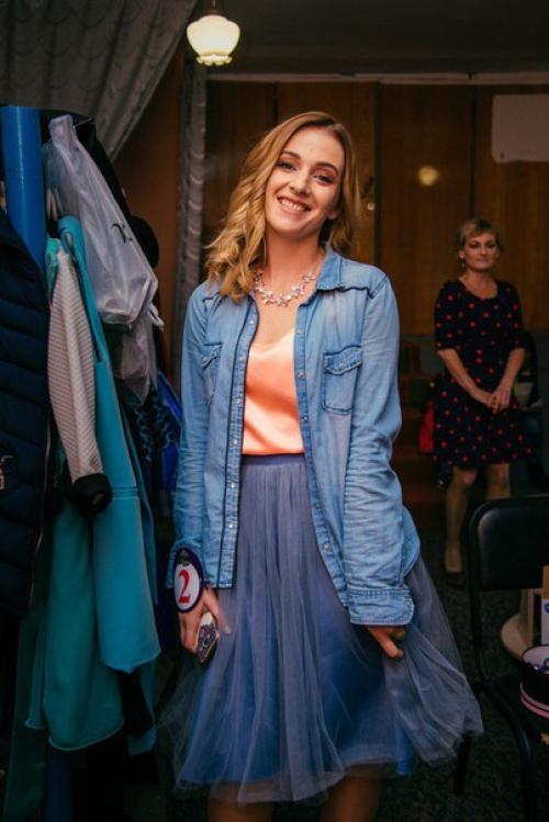 Всем привет?  Предлагаю услуги визажиста? 06