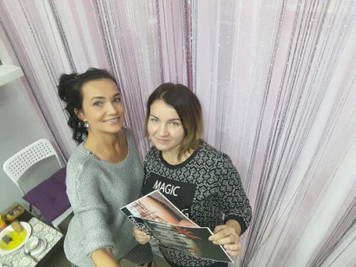 Милые девушки.  А возможно и молодые люди? 08