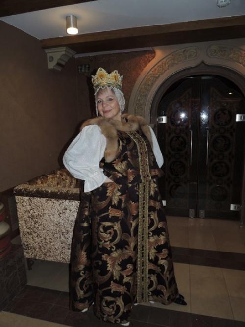 Примеряласоболя навеяло. У меня нет потрясающей фигуры или плоского живота. 03