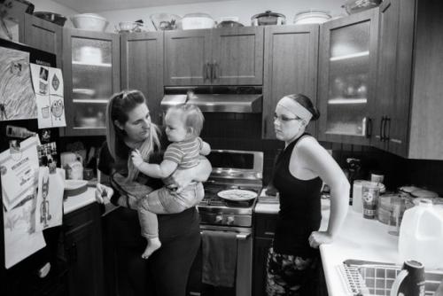 У каждой из нас бывают дни без макияжа или душа. 08