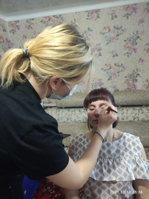 Мамин День.   10 ноября, студенты павловского филиала гбпоу во ГПК провели акцию в рамках проекта мамин день. 05