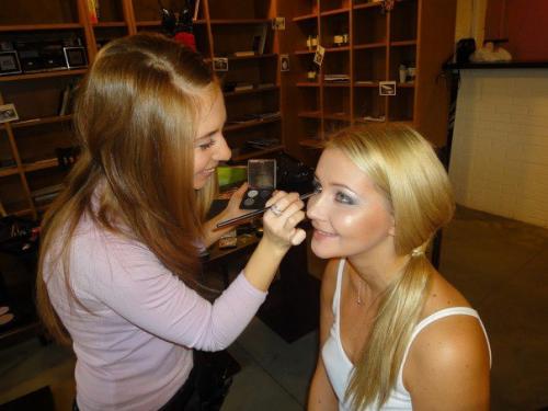 Backstage - это служебная зона для профессионалов. 02 Backstage - это служебная зона для профессионалов. 02