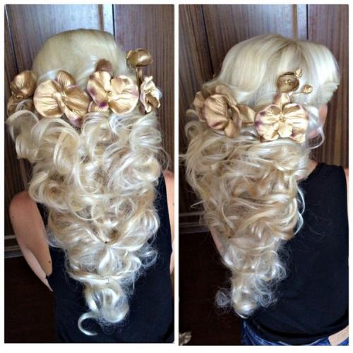 Требуются модели. На МАКИЯЖ. 06 Требуются модели. На МАКИЯЖ. 06