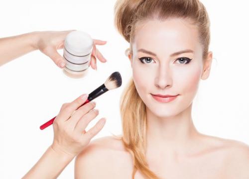 Дорогие невесты?  Не устаём вас радовать не только нашими шикарными платьями и доступными ценами! 03