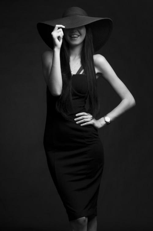 Подарочный сертификат на персональную фотосъемку с участием стилиста визажиста. 02