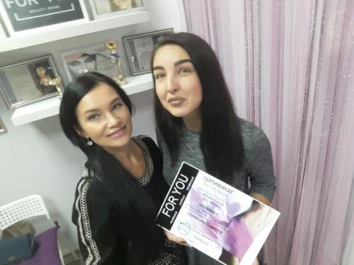 Милые девушки.  А возможно и молодые люди? 09