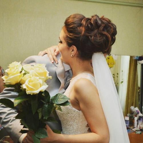 Милые девушки!  Мы все с вами знаем, что скоро начнутся новогодние корпоративы и праздники? 01