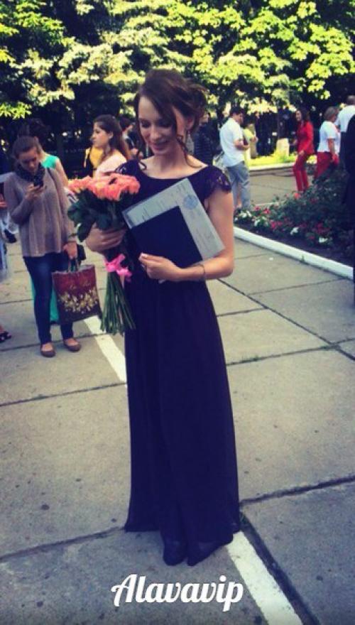 Дорогие девушки вечерние прически и профессиональный макияж для вашего шикарного образа! 03