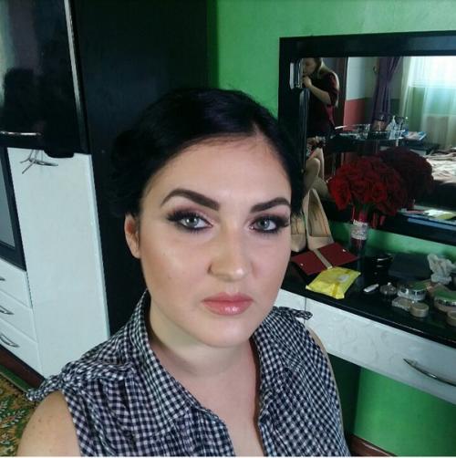 Дорогие девушки?  Предлагаю услуги визажиста - стилиста: 03