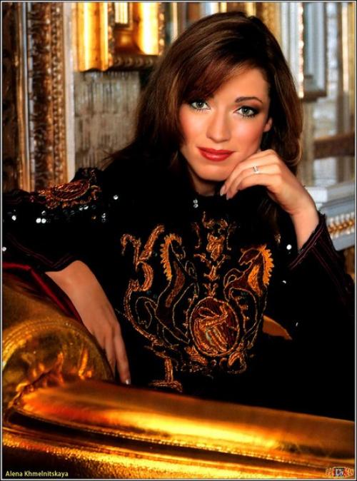 Новогодние секреты красоты от звезд. 01 Новогодние секреты красоты от звезд. 01