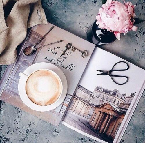 В чем встречать новый 2016 год: одежда и украшения? 01 В чем встречать новый 2016 год: одежда и украшения? 01