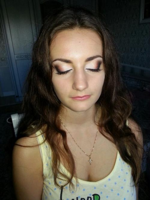 Дорогие девушки!  С удовольствием помогу вам выглядеть красивыми в самые важные для вас дни? 01