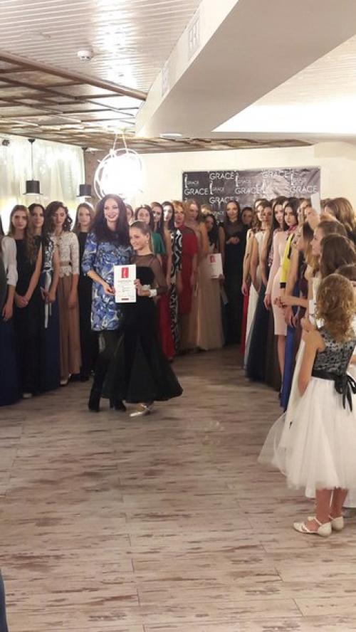 Один из самых больших выпусков в модельной школе Grace подошёл к завершению! 03