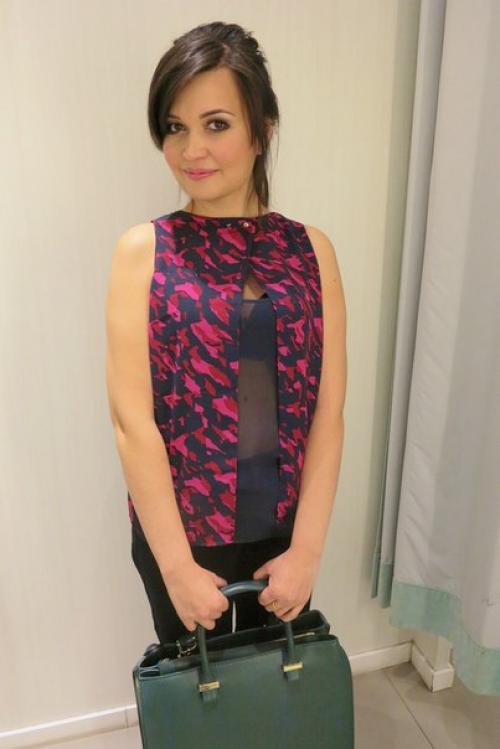 Как и обещала, ещё несколько новых образов победительницы нашего розыгрыша Гульнур! 02