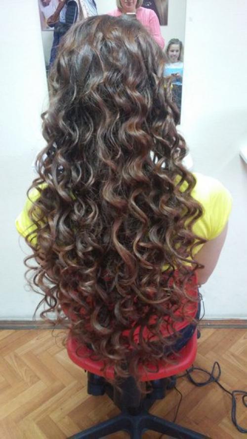 С наступающим новым годом и рождеством? 01