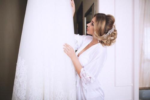 В жизни каждой девушки наступит такое утро. 01