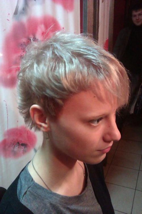 Все таки цвет волос и прическа играют наиважнейшую роль в создании образа женщины. 05