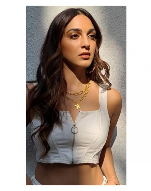 Поиск \u203a\u203a Style@Advanidaily  Kiaraadvani. 02