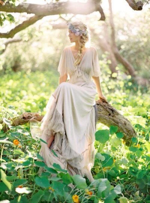 ==Свадебные стили==.  Богемия: 04 ==Свадебные стили==.  Богемия: 04