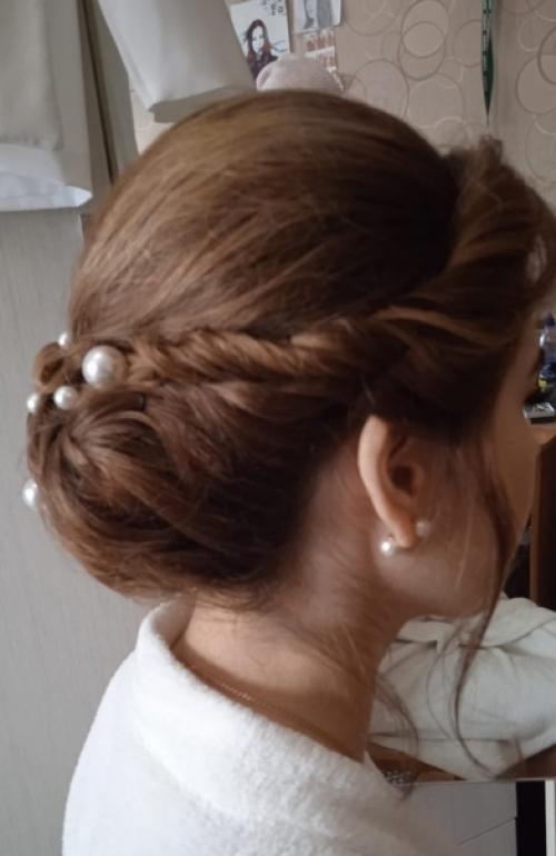 Хорошая свадебная прическа - это не только красиво уложенные волосы. 01