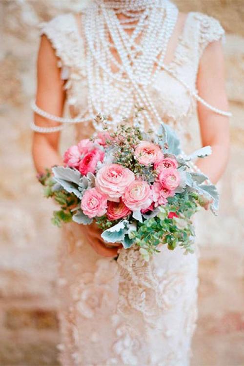 СС Крем SPF 15.  СС - сокращение от Color Correcting (англ. 04