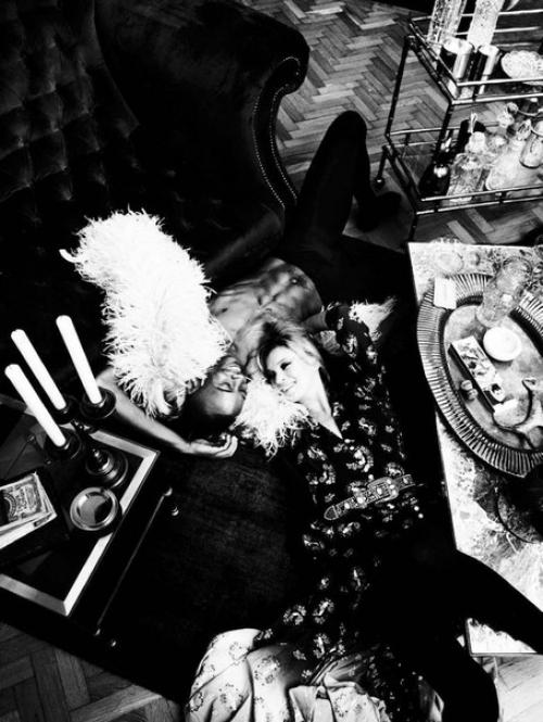 Wild Fun: Кейт мосс в фотосессии Марио тестино для Vogue Italia February 2016. 08