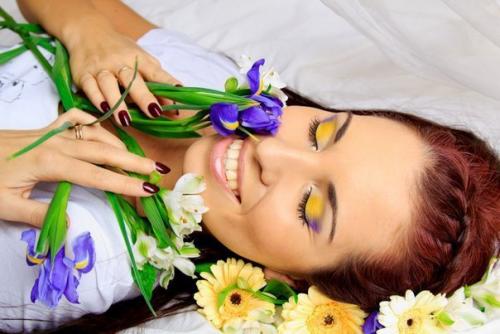 - Керат.  Выпрямление волос от 2 т. р. 04