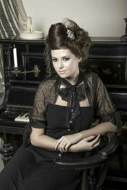 Дорогие наши клиенты рады вас познакомить с нашим новым сотрудником, Ольгой. 04