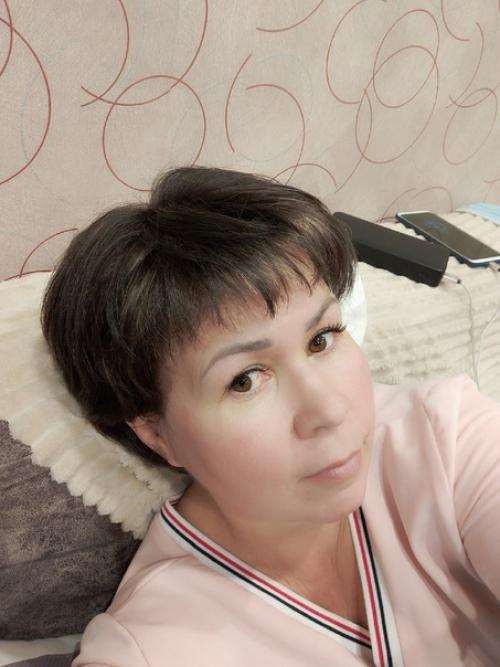 Я?  У меня нет потрясающей фигуры или плоского живота. 03