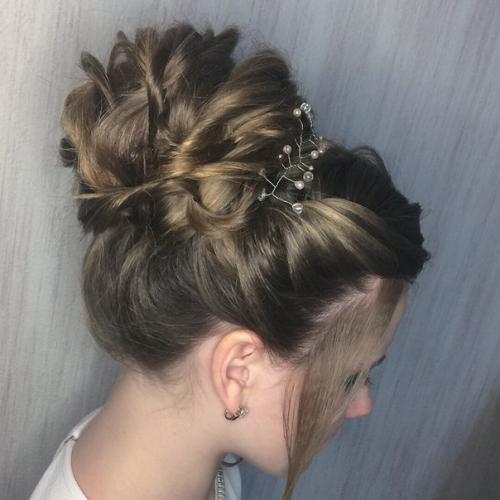 Девочки, если вы не нашли стилиста для своего торжества, если вы не знаете какой образ вам подобрать на торжество, то я рада вам помочь? 03