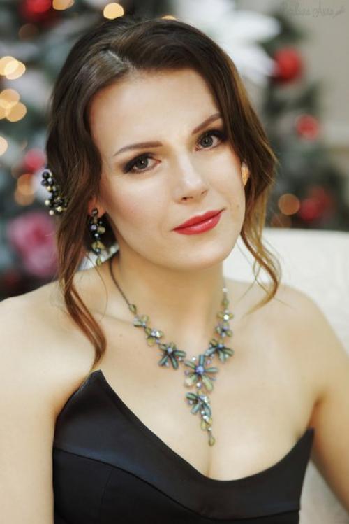 Свадебный макияж и прическа в Симферополе (а также дружкам - подружкам и маме невесты. 02